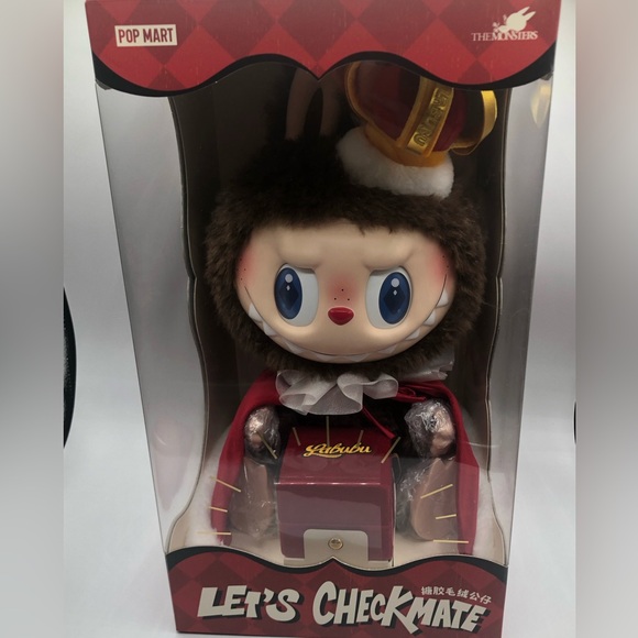 Let’s Checkmate Labubu figure - Picture 2 of 5